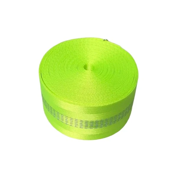 Светлоотразителна лента върху повърхността